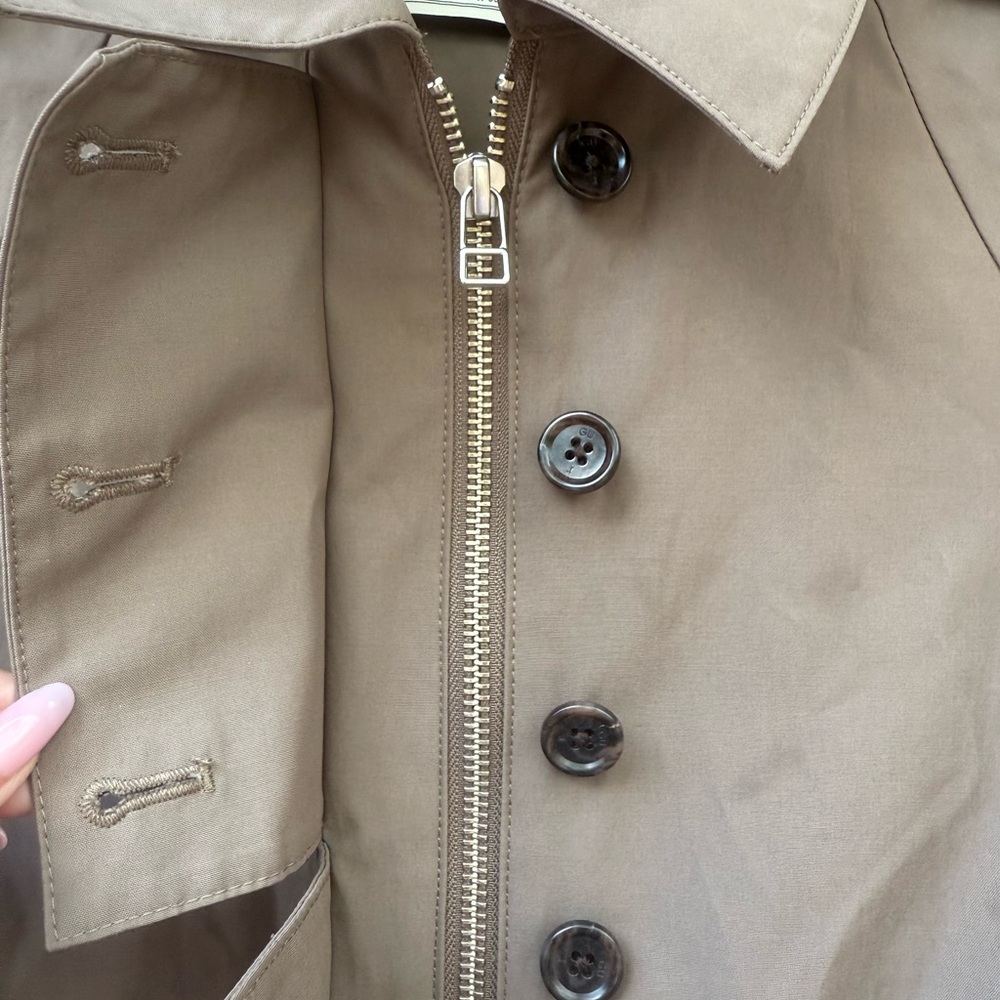 Cropped Cape Trench Jacket in Olive Green - Picture 14 of 16